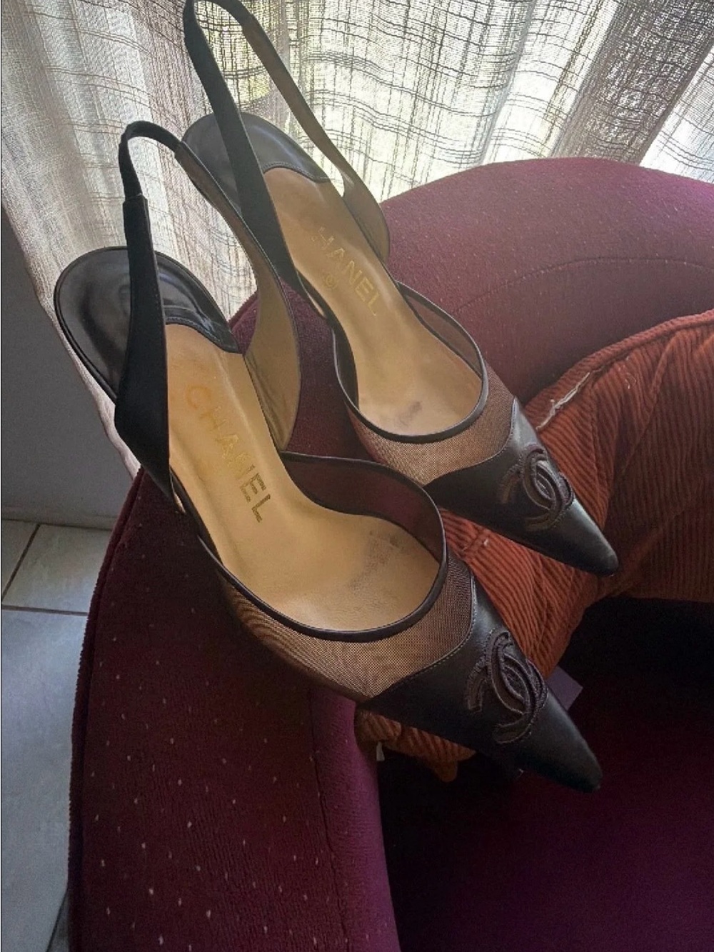 CHANEL Two-Tone Brown and Black Pointed-Toe Slingback Pumps - Picture 2 of 6